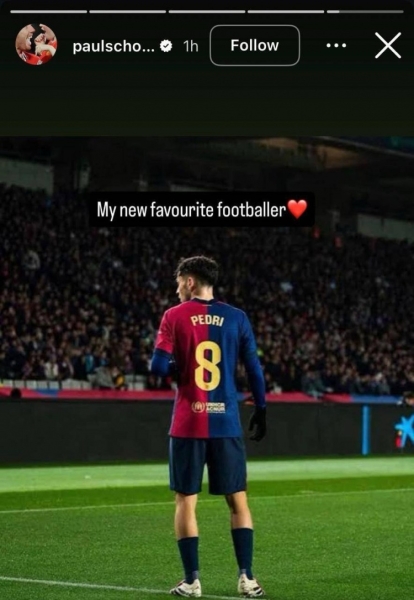 Huyền thoại Scholes 'phát cuồng' Pedri: 'Cầu thủ yêu thích mới của tôi đây rồi!'