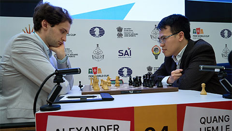 16h30 Trực tiếp Lê Quang Liêm đấu tiebreak vòng 5 World Cup Cờ vua
                                                